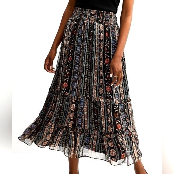Womens NEW Tiered Skirt Boho Sheer Lined Flowy Feminine Multi Color XL Pull on - Picture 4 of 12